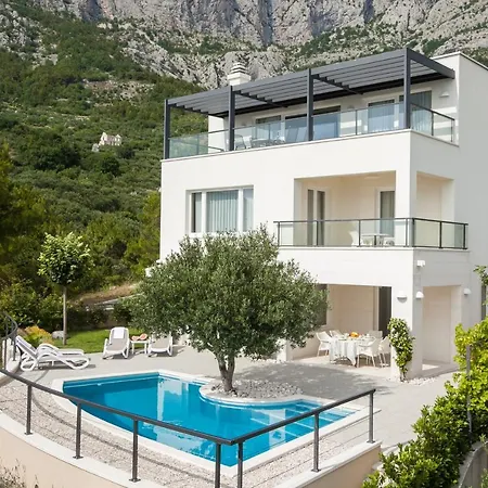 Lukic Villa Makarska