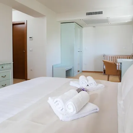 Lukic 빌라 마카르스카