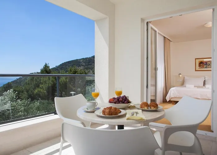 Lukic * מאקרסקה